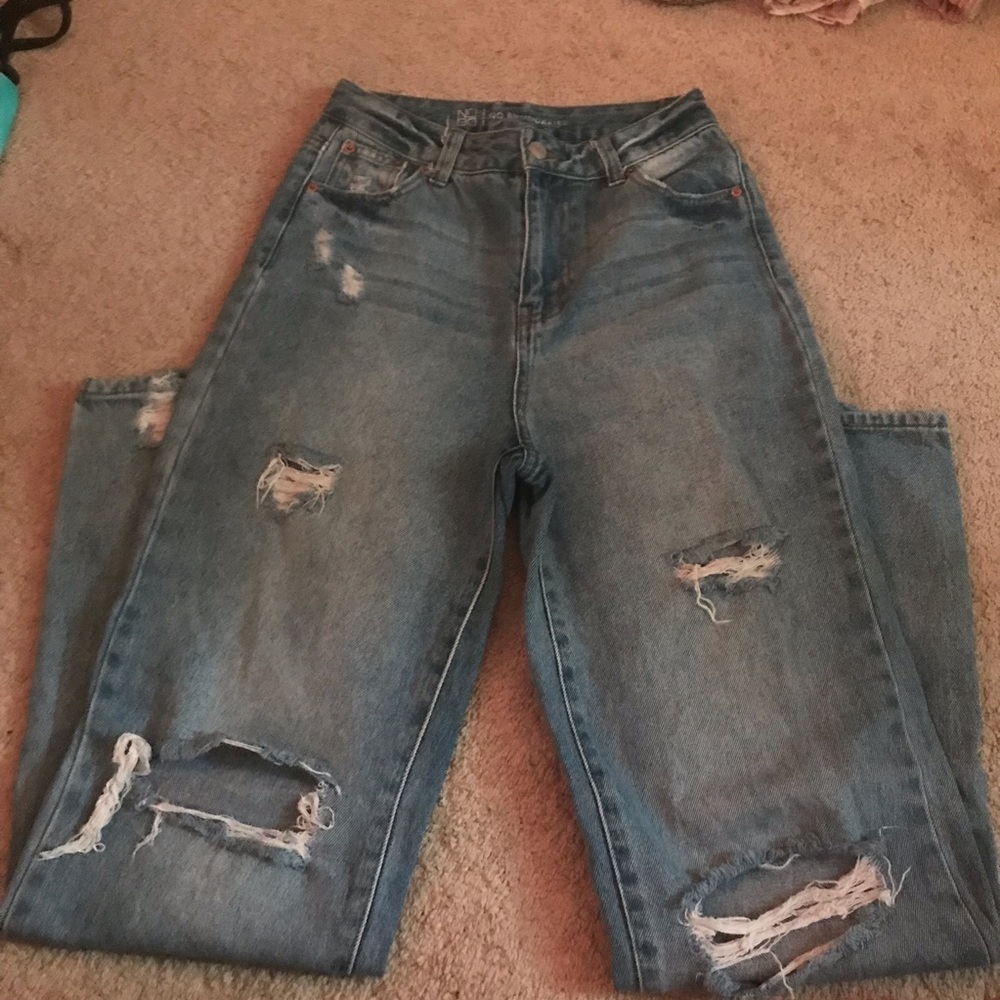 baggy ripped jeans